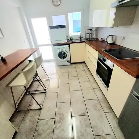 Park Suave 2 Bed * 레메소스