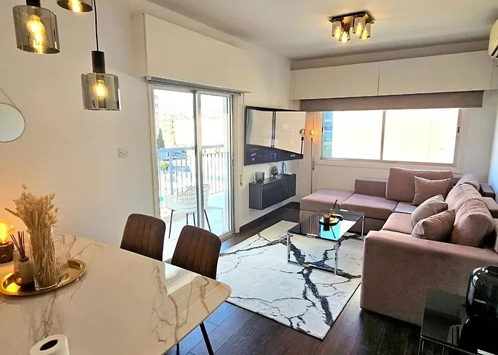 Park Suave 2 Bed Lägenhet *